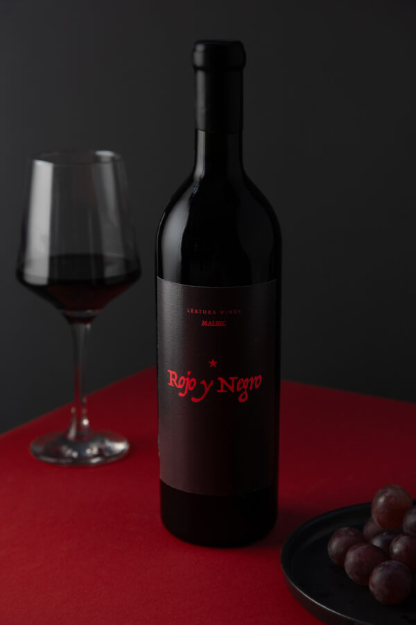 ROJO Y NEGRO